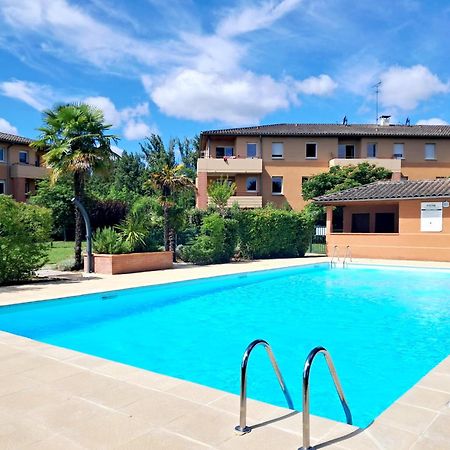 Le Montauriol - Logement Avec Terrasse - Piscine -Tennis - Place De Parking Privee Lägenhet Montauban Exteriör bild